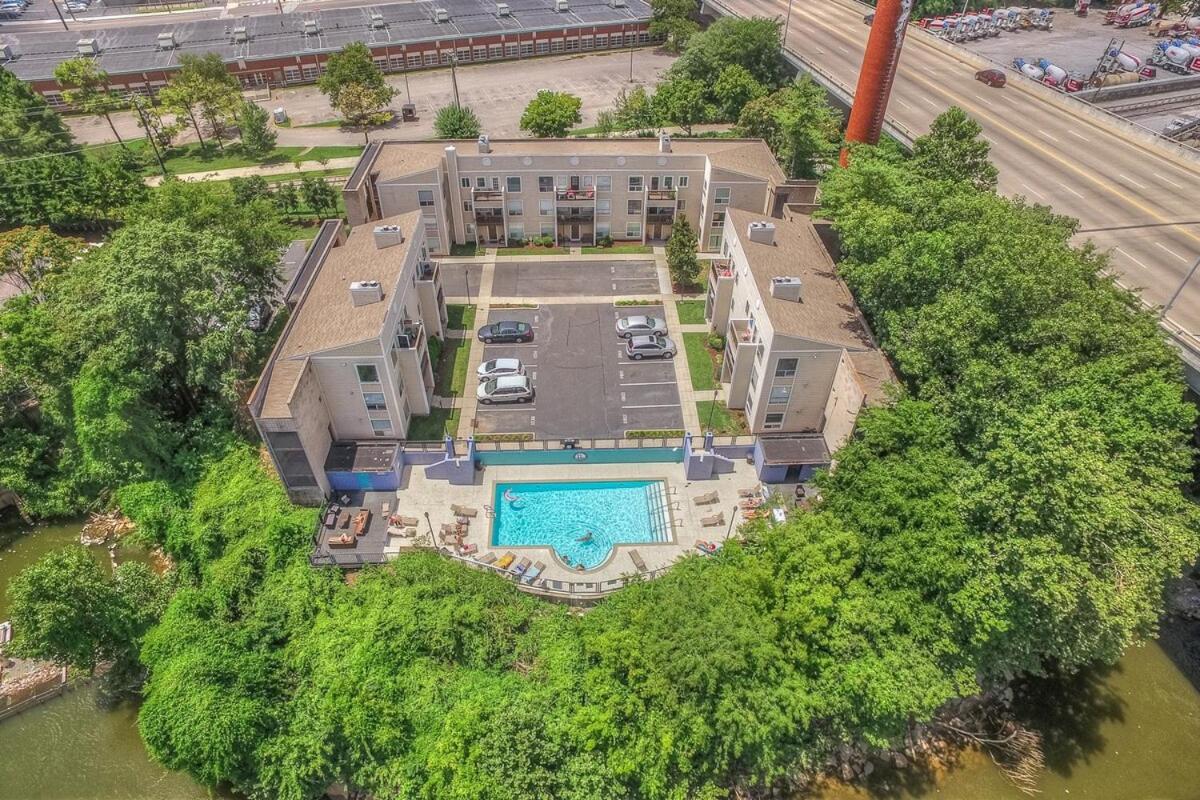 Walk To Broadway Riverfront Condo With Pool Nashville Exteriér fotografie
